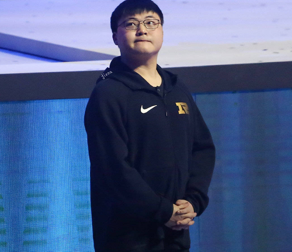 熊猫体育平台-Misfits完胜PSG，Uzi制霸全场的简单介绍