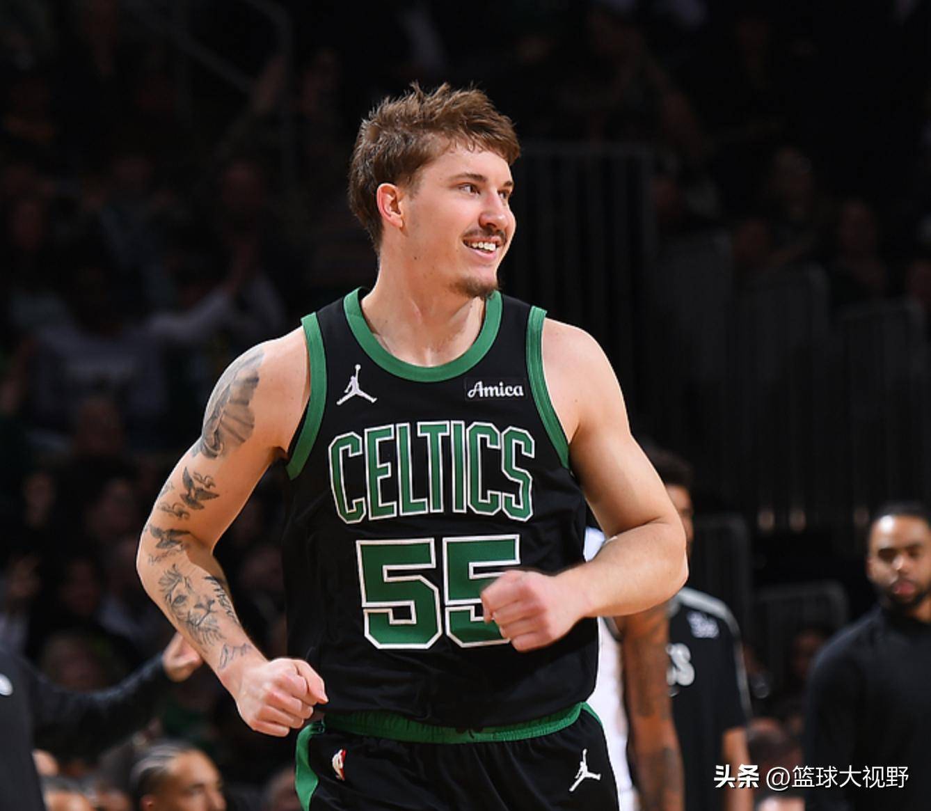 熊猫体育官方网站-波兰男篮血洗勇士，拉塞尔绝境逆转